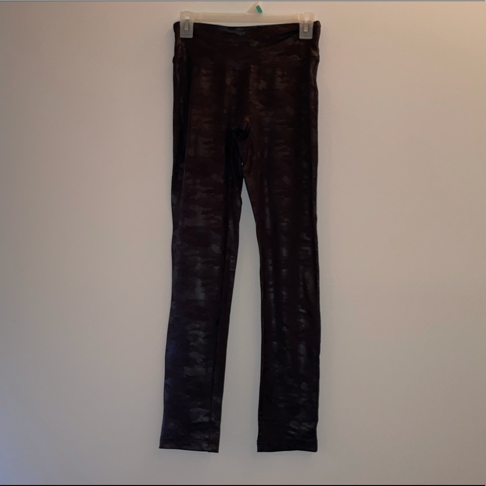 Black Camo Leggings